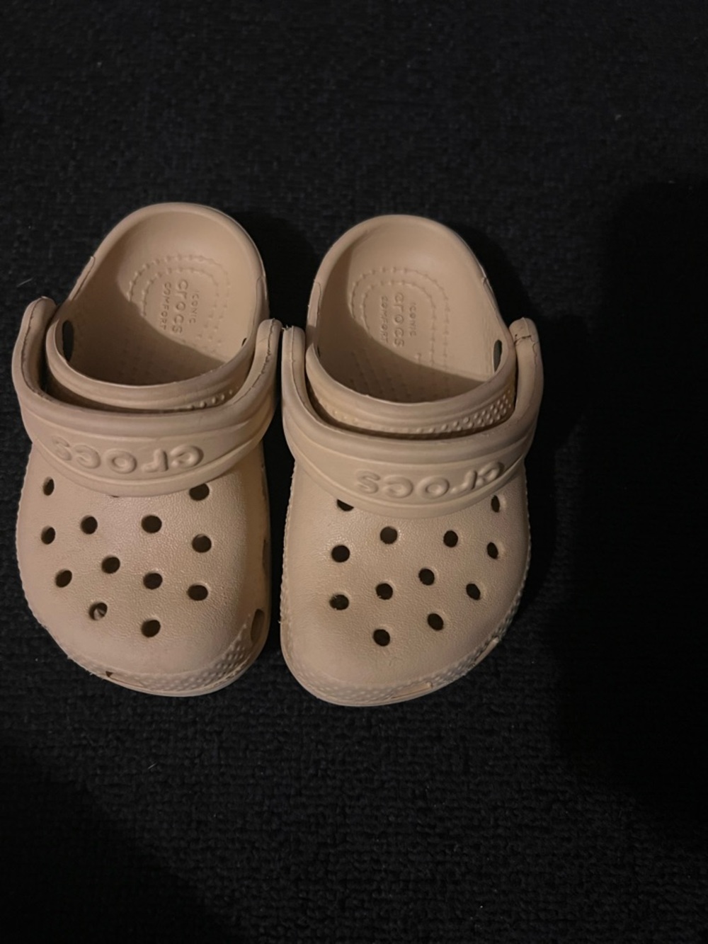 CROCS Kids Classic Clog in Light Beige